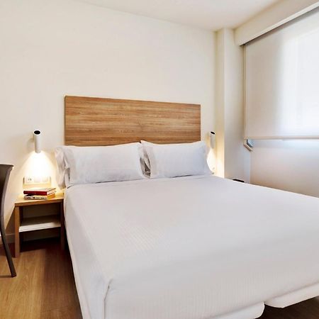 Sercotel Logrono Suites Экстерьер фото