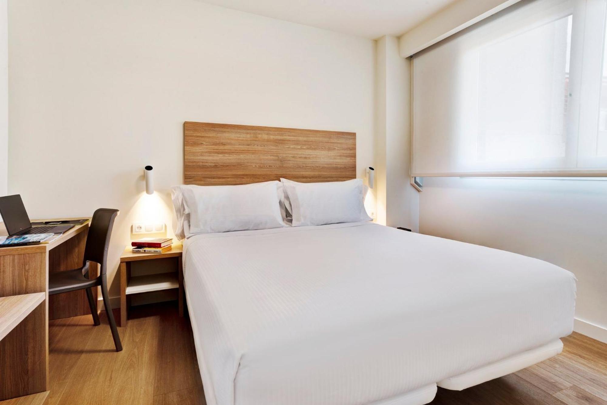 Sercotel Logrono Suites Экстерьер фото